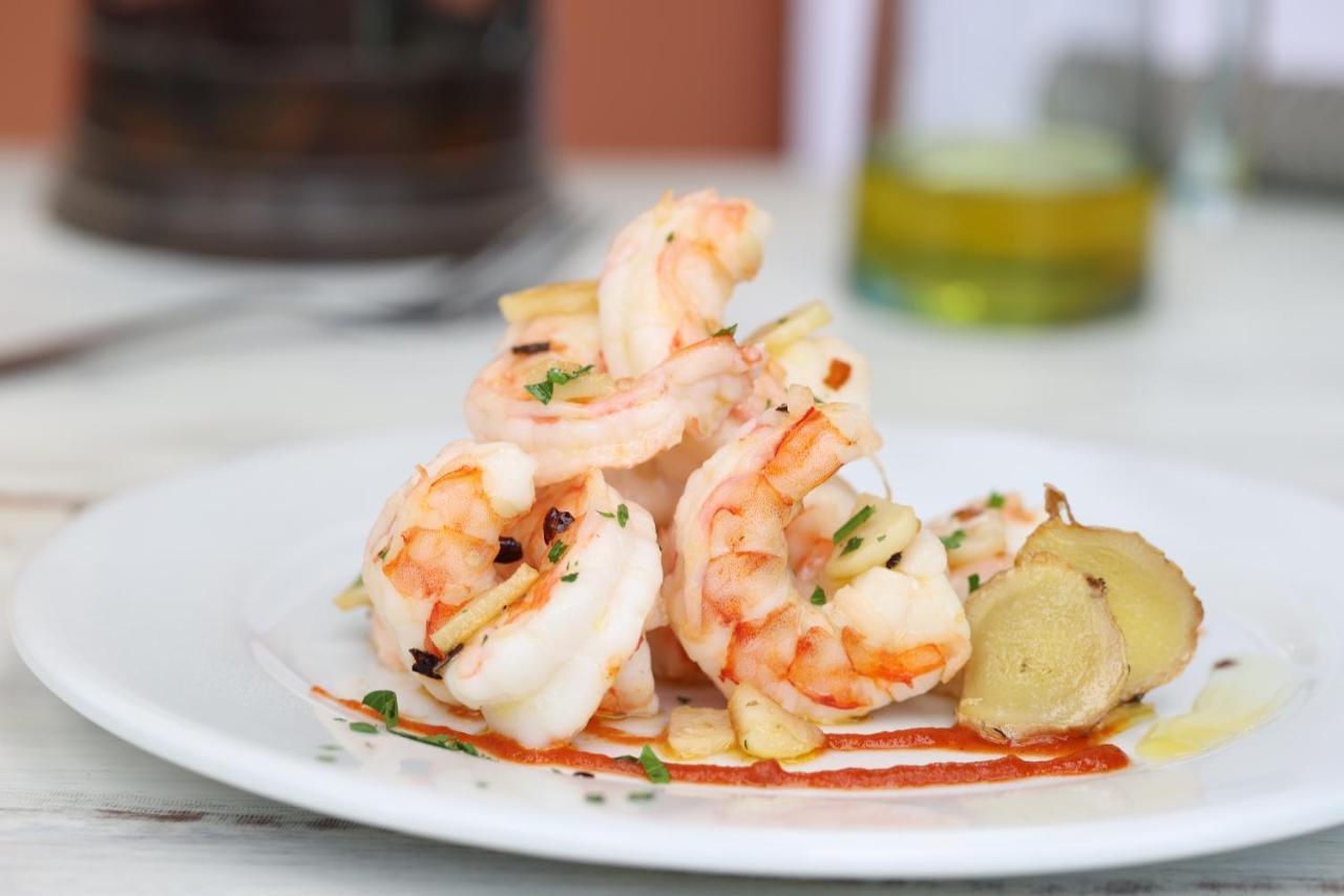 Hotel-Restaurante Ancora Puerto López Dış mekan fotoğraf